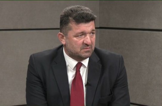 {Мунтян: Приватизация дает дивиденды собственникам, но приводит к развалу и накоплению долгов } Молдавские Ведомости