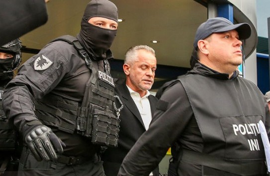 {Плахотнюк прочитал 50 томов уголовного дела из 97} Молдавские Ведомости