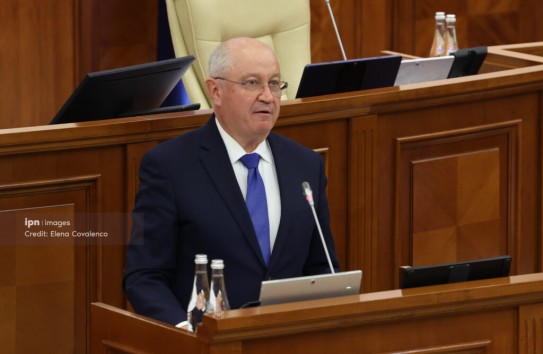 {Филат: Новое правительство - стрелочник изворотливой власти} Молдавские Ведомости