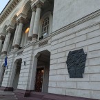 Размер средней зарплаты власть устанавливает на радость прокуратуре