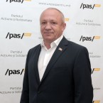 Экс-депутат PAS призвал Санду запретить в Молдове русский язык