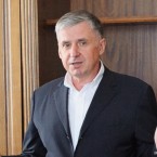 Князь Галоша отменил выплату зарплат и пенсий в 1998 году - и спас родину