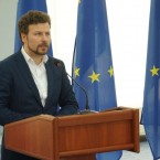Экзамен по румынскому для школ с преподаванием на языках нацменьшинств состоит из 4 частей 