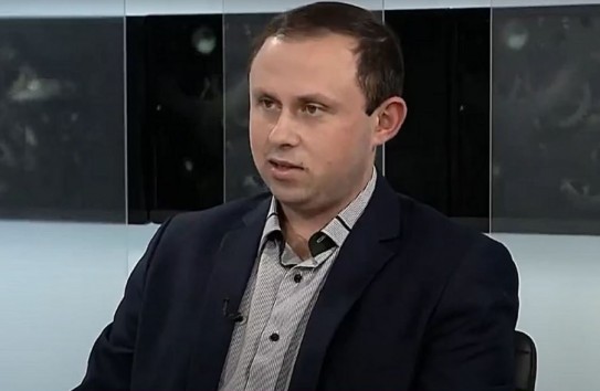 {Взяв под контроль юстицию и онлайн-пространство, PAS обеспечит себе третий мандат } Молдавские Ведомости