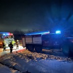 Машины скорой помощи и автомобили заблокированы на дорогах