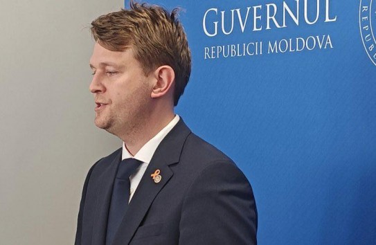 {Министр финансов: "Если люди готовы работать за 3000 лей и это им в удовольствие - почему нет?"} Молдавские Ведомости