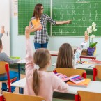 Больше никаких второгодников в 5-8 классах и запрет на оценки за поведение