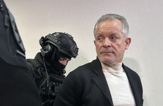 {Арапу дал показания по делу Плахотнюка, Андронаки отказался } Молдавские Ведомости