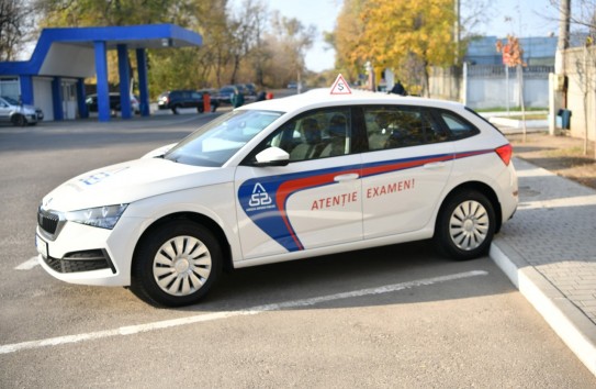 {В Молдове готовят реформу автошкол: категория В не дотягивает до стандартов} Молдавские Ведомости