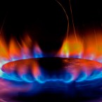 Счетами за газ недовольны только те, кто работает на Кремль?