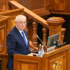 Почему компании премьера Мунтяну не инвестируют в Молдову? 