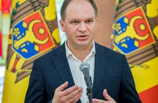 {Чебан пообщался с протестантами и предлагает ввести "день молитвы"} Молдавские Ведомости