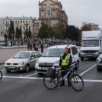"Всем красный": на Украине ввели ежедневную минуту молчания 
