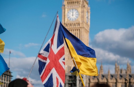 {Британия и Украина подписали меморандум о сотрудничестве в космической сфере} Молдавские Ведомости