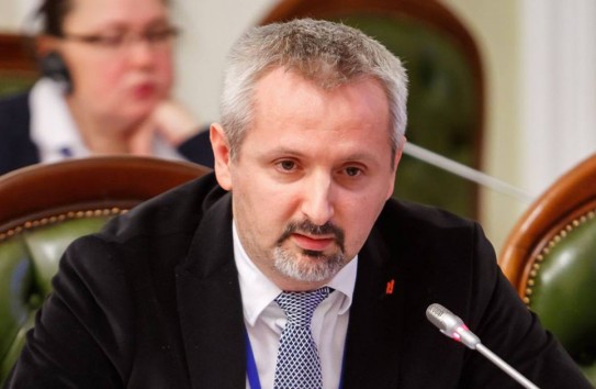 {Петруци о деле Вартик и Чеботарь: «Безразличие, некомпетентность, коррупция, торговля влиянием»} Молдавские Ведомости