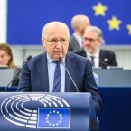 Украина интересует Европу только как военный компонент