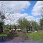 Не поделили могилу: Женщину хоронили дважды из-за давления на родственников 