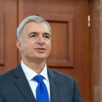 Осмокеску пообещал представить «полную картину в экономике на фоне роста цен»