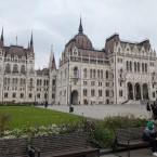 Венгерские депутаты единогласно проголосовали за сокращение своих зарплат на 40 процентов
