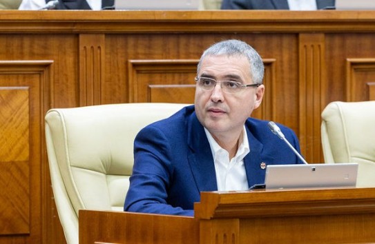 {Усатый снова уходит} Молдавские Ведомости