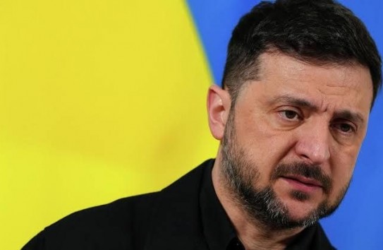 {Русскоязычные на Украине теряют право говорить по-русски} Молдавские Ведомости
