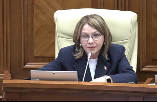 {Зарплаты сотрудников социальной защиты уходят в минус } Молдавские Ведомости