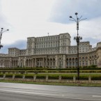 В Бухаресте начались слушания кандидатов в министры