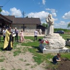 В Сороках освятили памятник Серафиму Саровскому