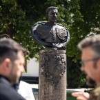 Кладбище великих украинцев легло между Киевом и Брюсселем