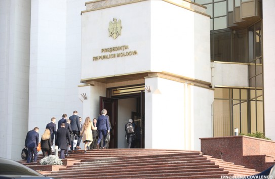 {ПКРМ, "Наша партия" и MAN отказались участвовать в консультациях по кандидатуре премьера} Молдавские Ведомости