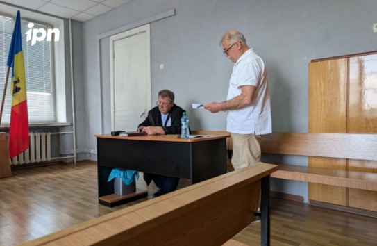 {Обвинение просит продлить меру судебного контроля к Иону Крянгэ} Молдавские Ведомости