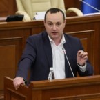 Батрынча: Новый регламент работы парламента неконституционен 