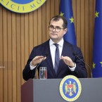 Тофан по-отечески поднял налоги и призвал радоваться