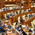 Парламент внёс поправки в ИК: новые правила голосования по почте и выборов в Гагаузии