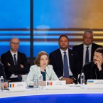 Военный парад: Если не уйдете из Приднестровья, то мы поможем вам уйти
