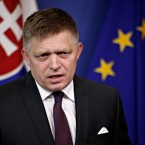 Фицо: Словакия не хочет участвовать в войне 