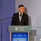 Еврокомиссар призвал власти Молдовы жёстче урезать расходы