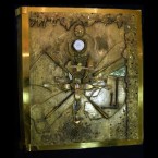 Украдена уникальная книга весом в 200 килограммов 