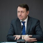 Мунтяну: Власть не откажется от модели трех уездов, потому что в нее уже вложены деньги