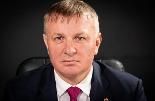 {Правительство до сих пор не знает, как будет взимать налог с посылок} Молдавские Ведомости