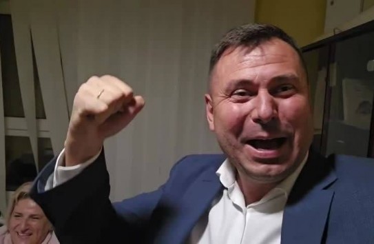 {Костюк требует не покупать новые машины для службы госохраны} Молдавские Ведомости