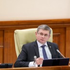 Парламент утвердил новые налоговые и таможенные положения на 2027 год