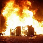 В Европе ночью продолжались массовые акции против роста стоимости жизни